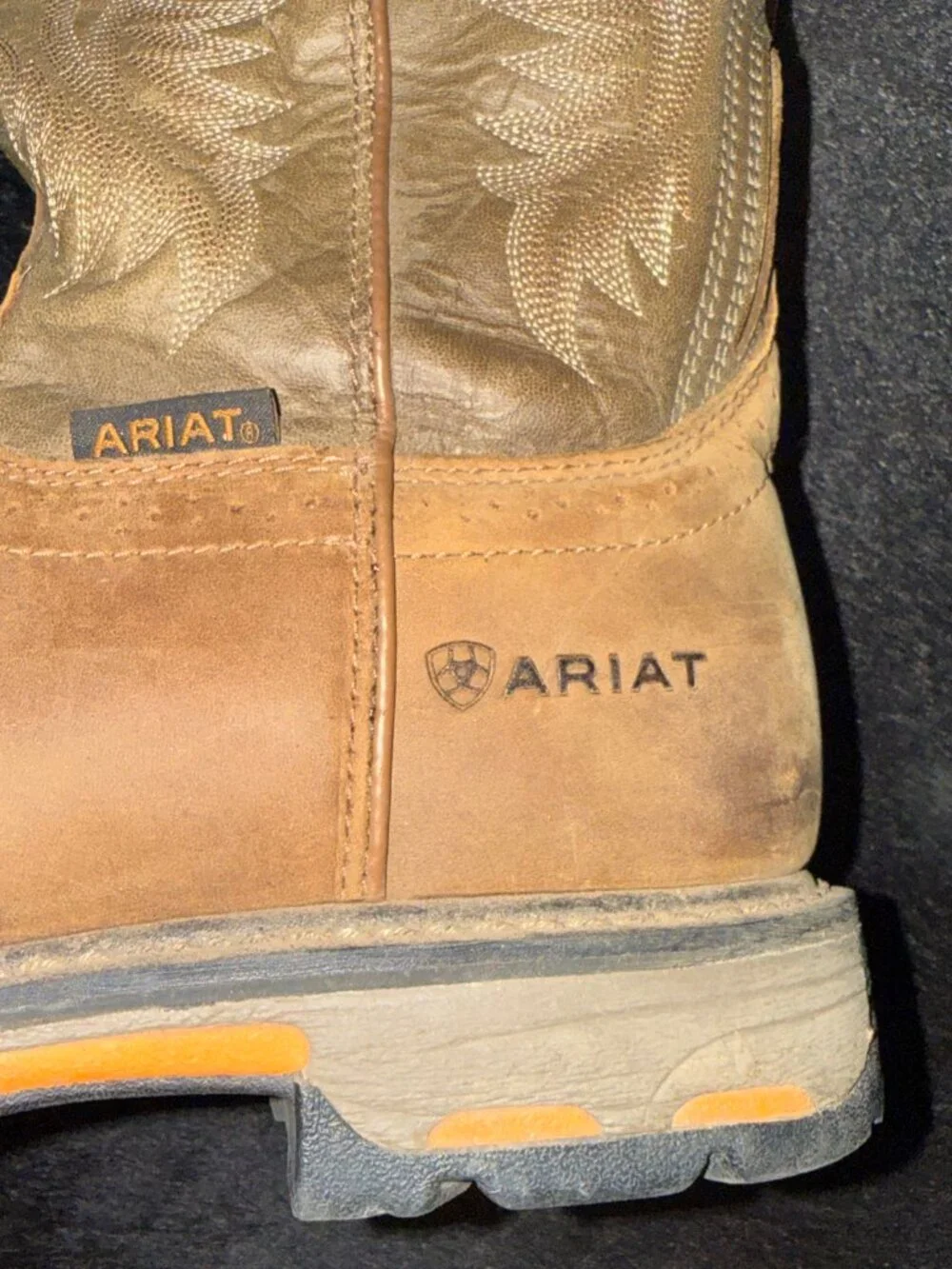 Ariat work sierra